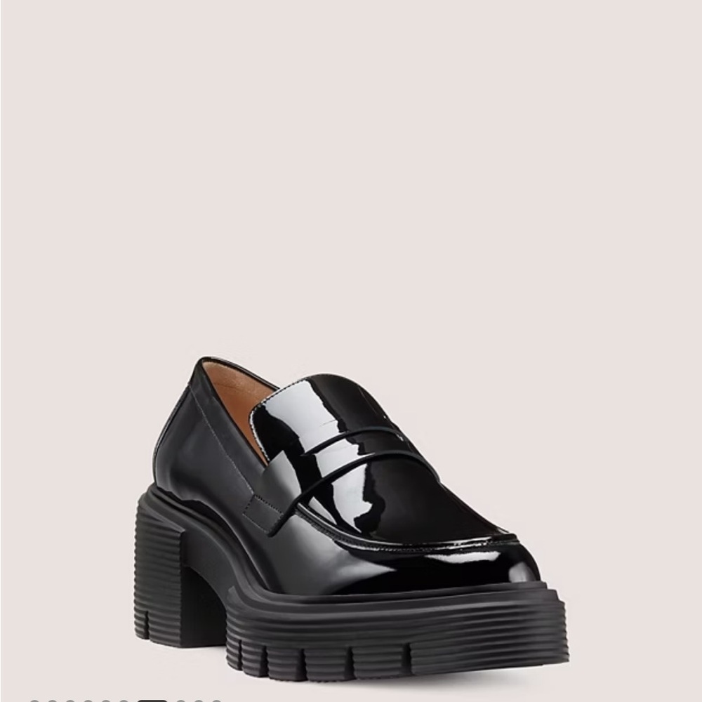 Worn once for photo shoot. Stuart Weitzman black SoHo Loafer